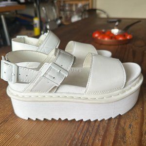 DOC MARTEN VOSS PISA LEATHER PLATFORM SANDALS